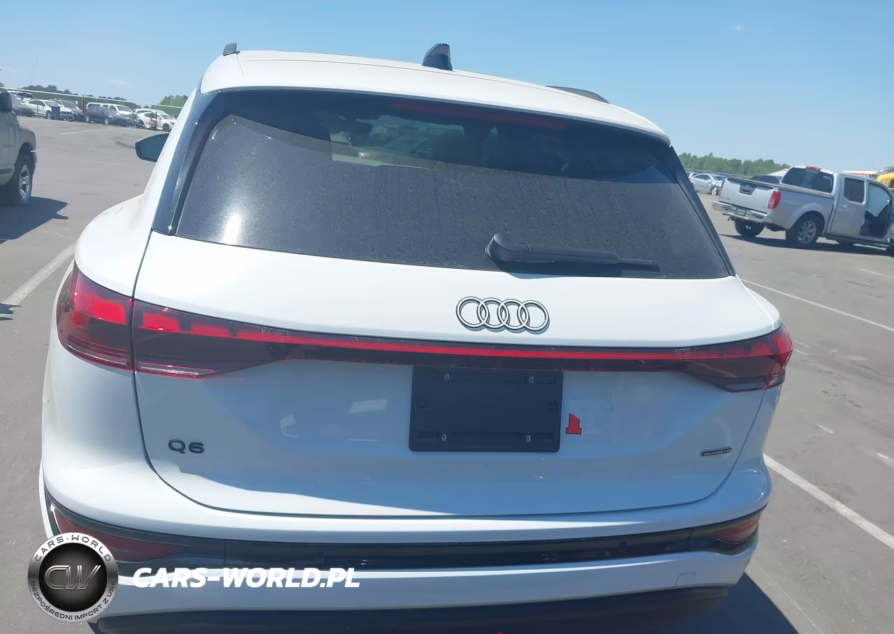 2025 Audi Q6 E-Tron Premium Plus Quattro VIN:WA124BGFXSA073645 - 17