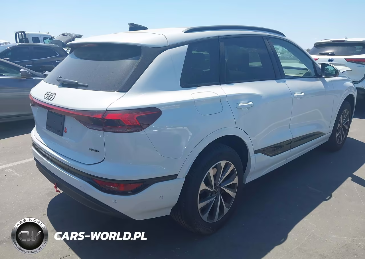 2025 Audi Q6 E-Tron Premium Plus Quattro VIN:WA124BGFXSA073645 - 4