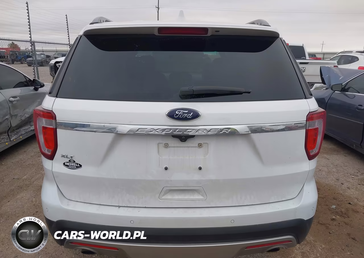 2017 Ford Explorer Xlt VIN:1FM5K7D80HGA33443 - 16