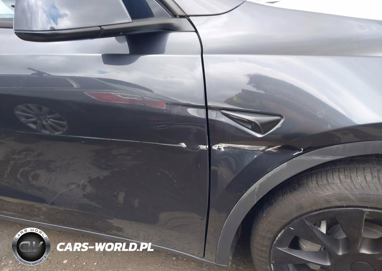 2024 Tesla Model Y Long Range Dual Motor All-Wheel Drive VIN:7SAYGDEE4RF073772 - 18