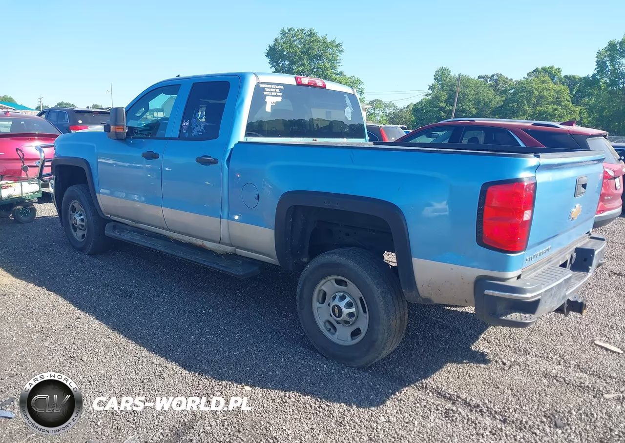 2015 Chevrolet Silverado 2500Hd Wt VIN:1GC2KUEG7FZ538506 - 3