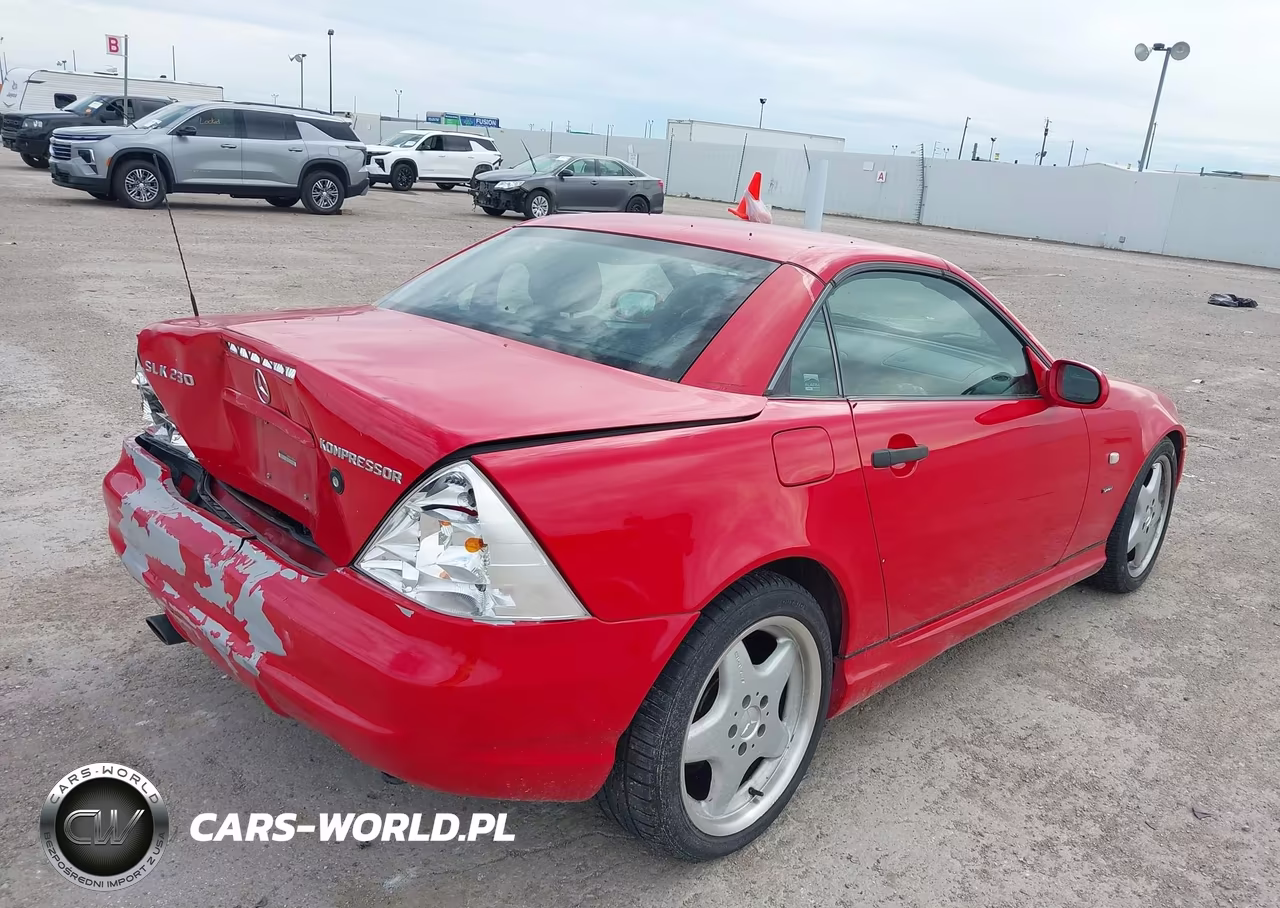 1999 Mercedes-Benz Slk 230 Kompressor VIN:WDBKK47F5XF102114 - 4
