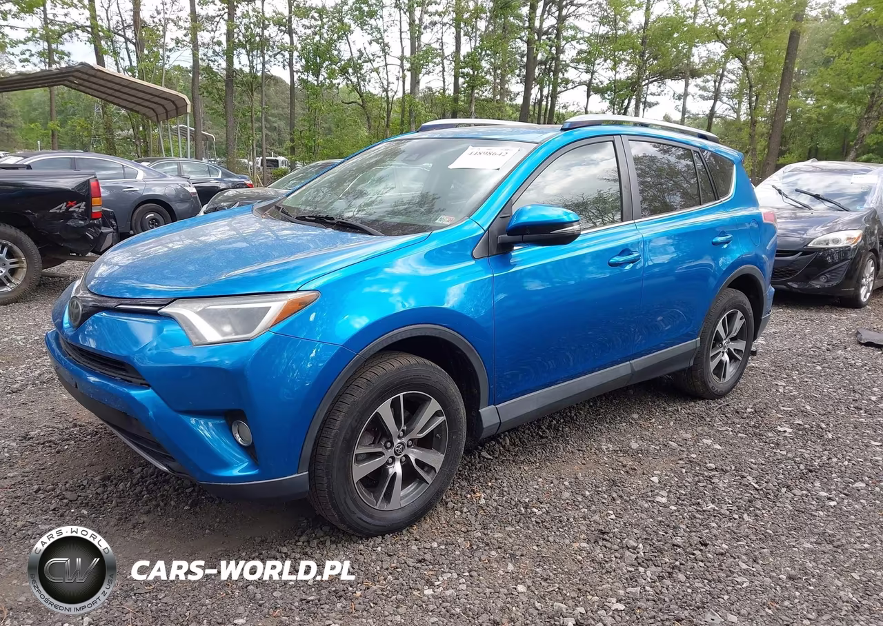 2017 Toyota Rav4 Xle VIN:JTMRFREV2HJ151443 - 2