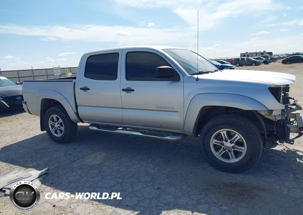 2011 Toyota Tacoma Base V6 VIN:5TFLU4EN0BX013726 - 14
