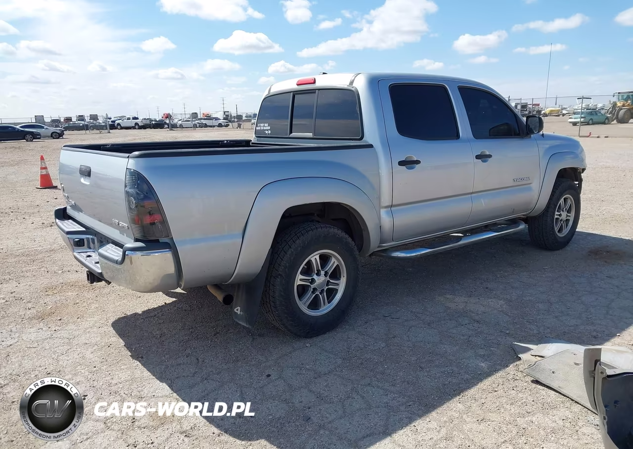 2011 Toyota Tacoma Base V6 VIN:5TFLU4EN0BX013726 - 4