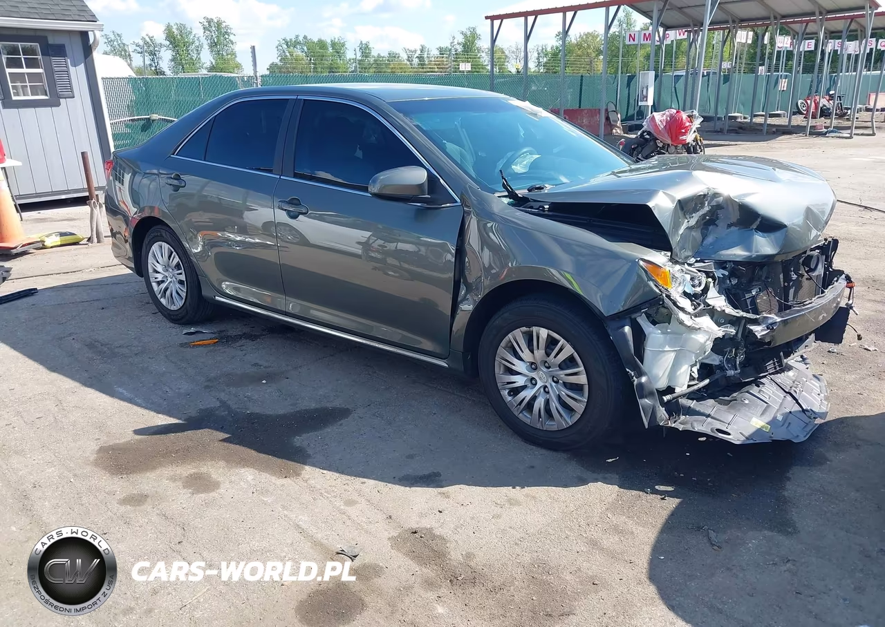 2013 Toyota Camry Le