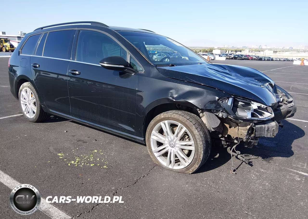 2015 Volkswagen Golf Sportwagen Tdi Se 4-Door – zdjęcie 1 z 17