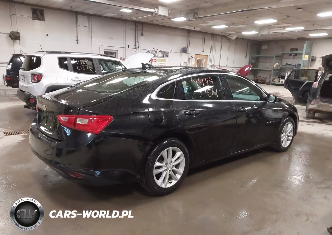 2018 CHEVROLET MALIBU LT VIN:1G1ZD5ST8JF220543 - 4