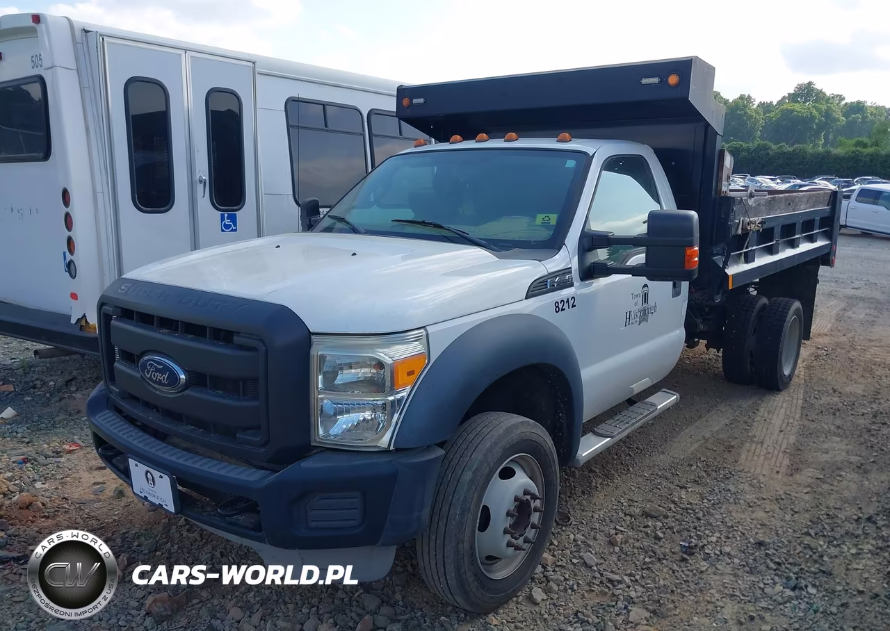 2013 Ford F-450 Chassis Xl
