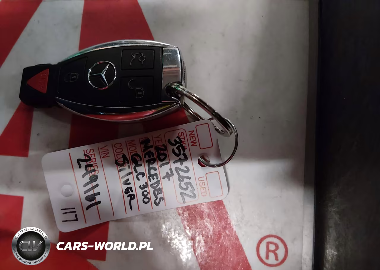 2017 Mercedes-Benz Glc 300 4Matic VIN:WDC0G4KB0HF249161 - 11