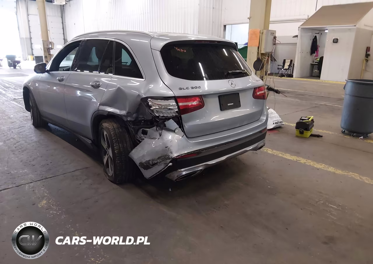 2017 Mercedes-Benz Glc 300 4Matic VIN:WDC0G4KB0HF249161 - 3