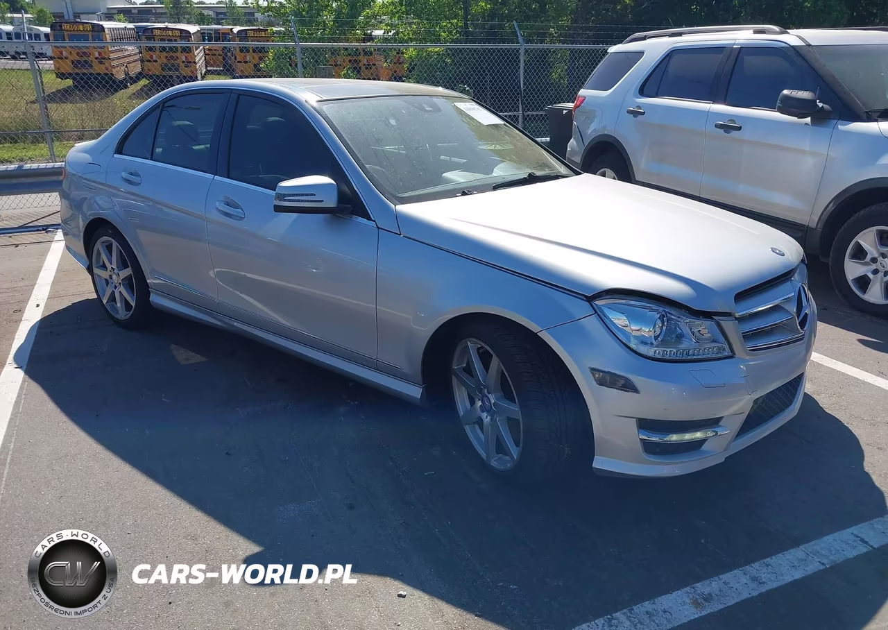 2013 Mercedes-Benz C 350 Sport