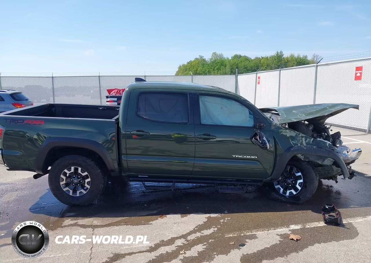 2022 Toyota Tacoma 4Wd Trd Off Road VIN:3TMCZ5AN8NM511776 - 12