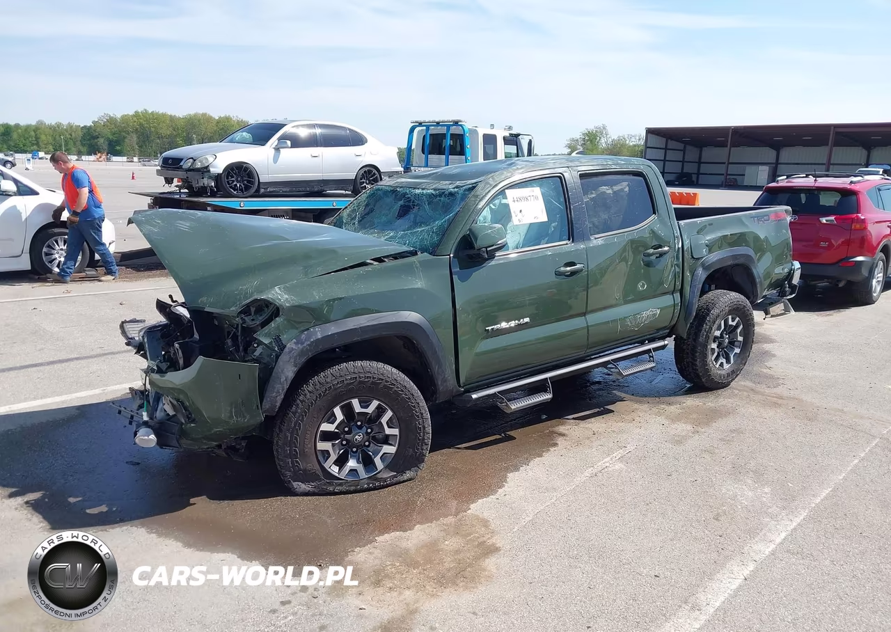 2022 Toyota Tacoma 4Wd Trd Off Road VIN:3TMCZ5AN8NM511776 - 2