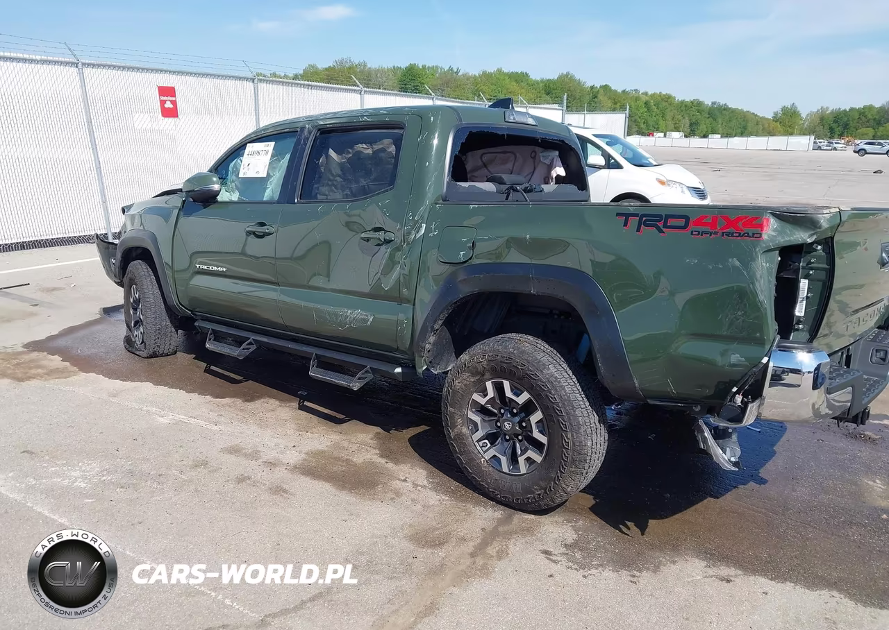 2022 Toyota Tacoma 4Wd Trd Off Road VIN:3TMCZ5AN8NM511776 - 3