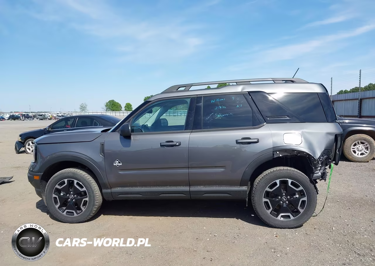 2023 Ford Bronco Sport Outer Banks VIN:3FMCR9C60PRE14070 - 14