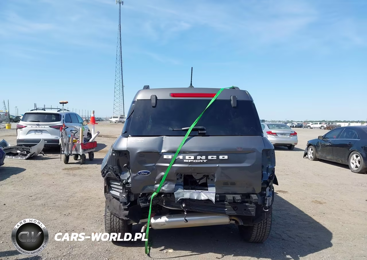 2023 Ford Bronco Sport Outer Banks VIN:3FMCR9C60PRE14070 - 16