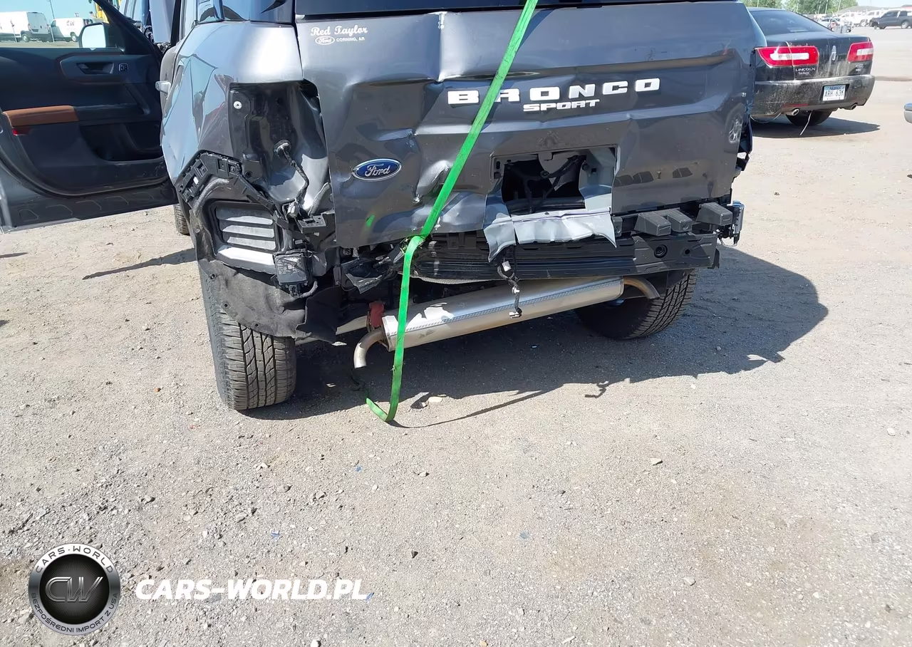 2023 Ford Bronco Sport Outer Banks VIN:3FMCR9C60PRE14070 - 6