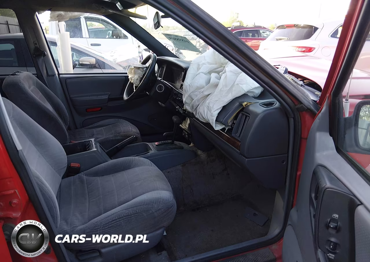 1996 Jeep Grand Cherokee Laredo VIN:1J4EZ58S0TC104189 - 5