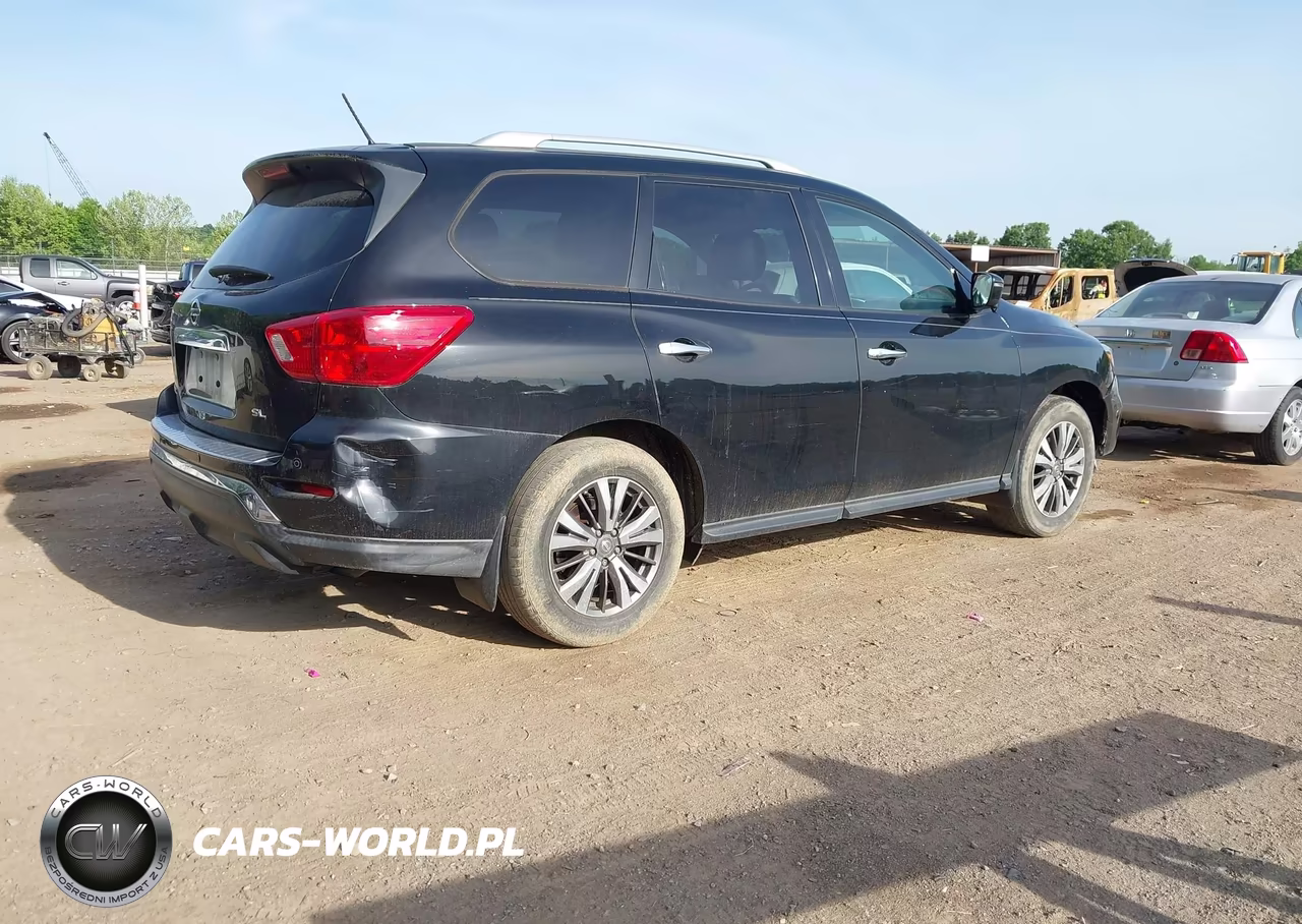 2018 Nissan Pathfinder Sl VIN:5N1DR2MN4JC624940 - 4