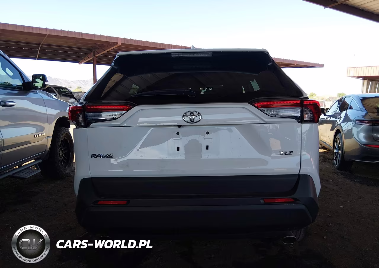 2024 Toyota Rav4 Xle VIN:2T3W1RFV4RC268574 - 15