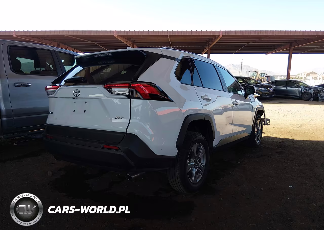 2024 Toyota Rav4 Xle VIN:2T3W1RFV4RC268574 - 4