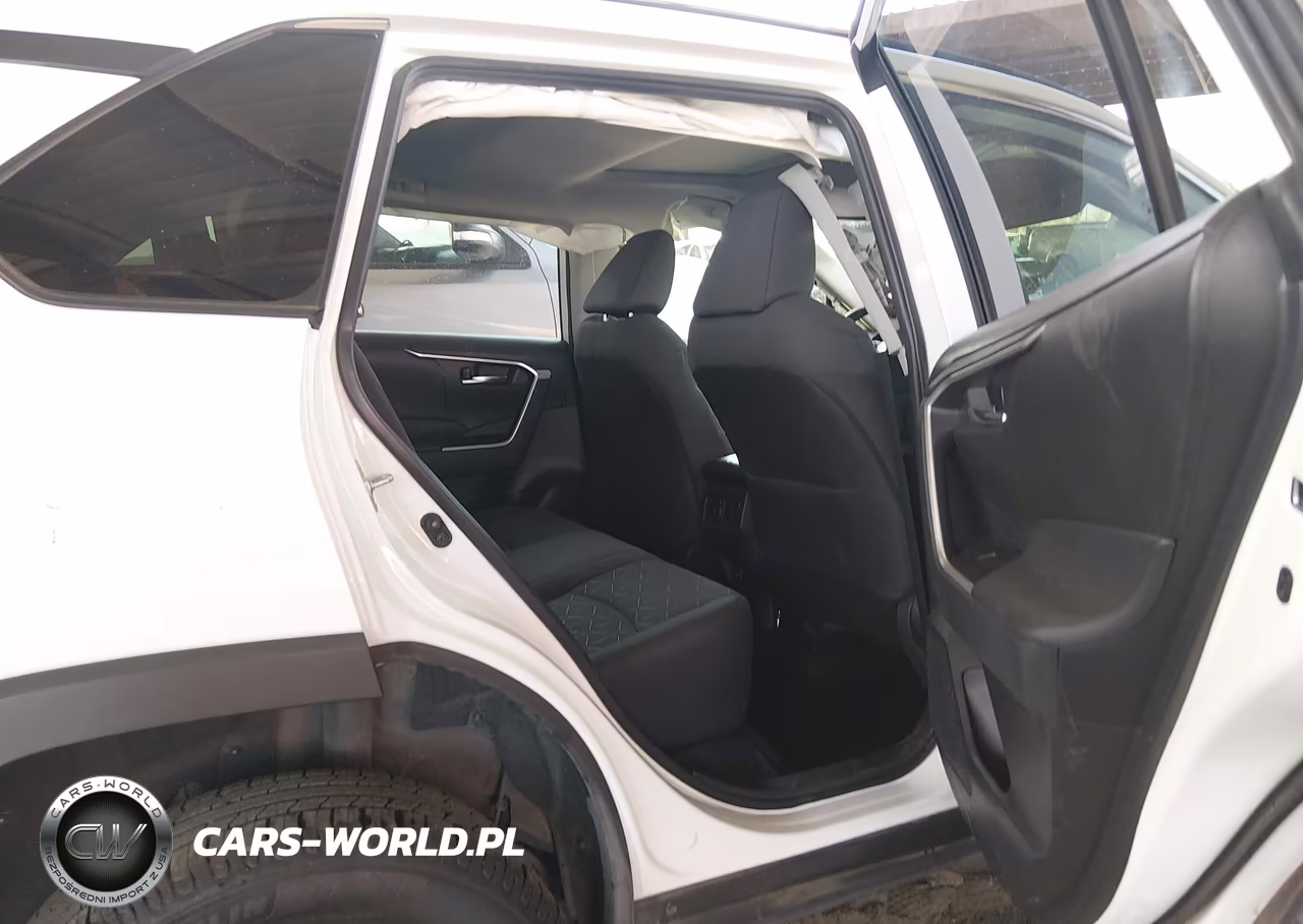 2024 Toyota Rav4 Xle VIN:2T3W1RFV4RC268574 - 8