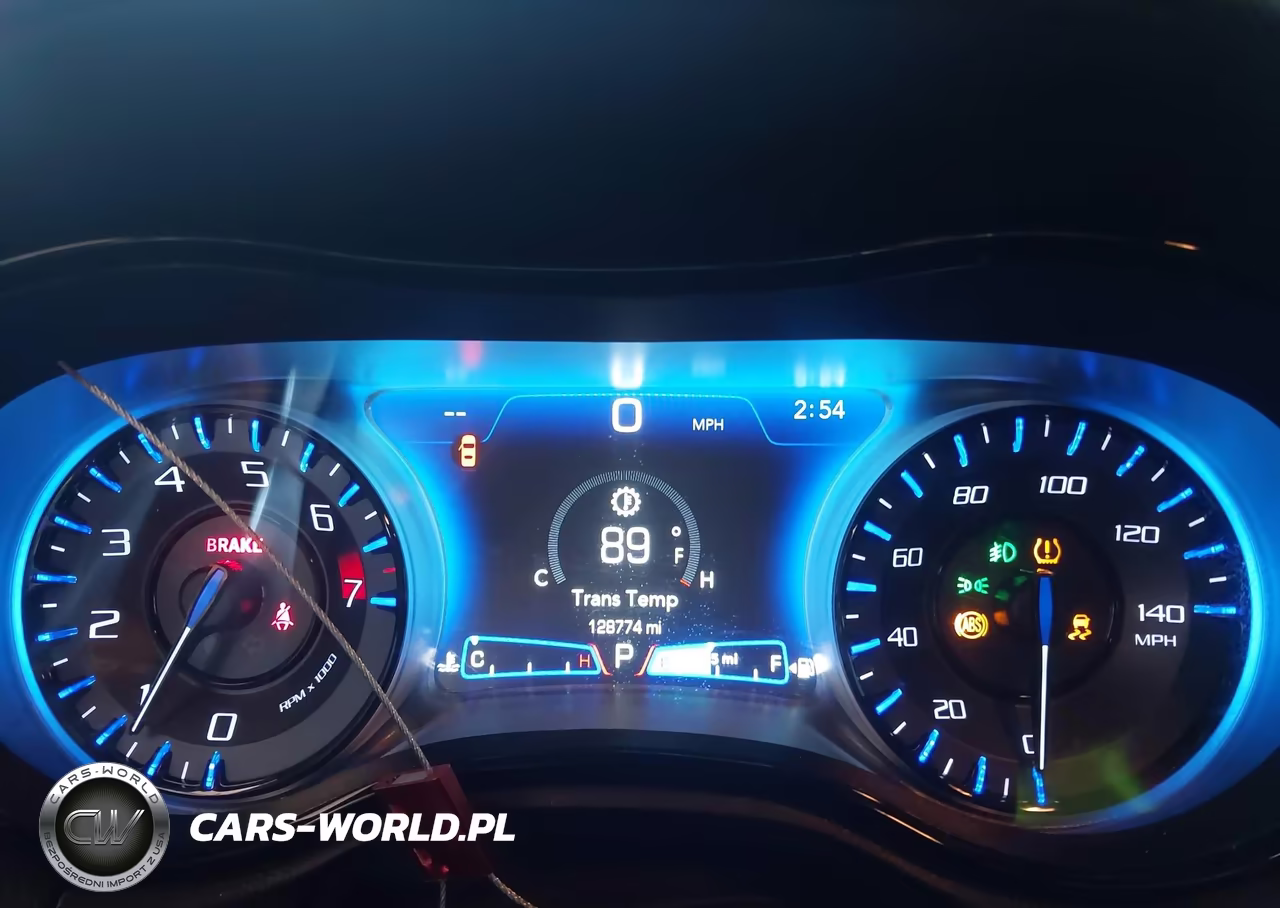2020 Chrysler 300 300S VIN:2C3CCABG1LH158727 - 7