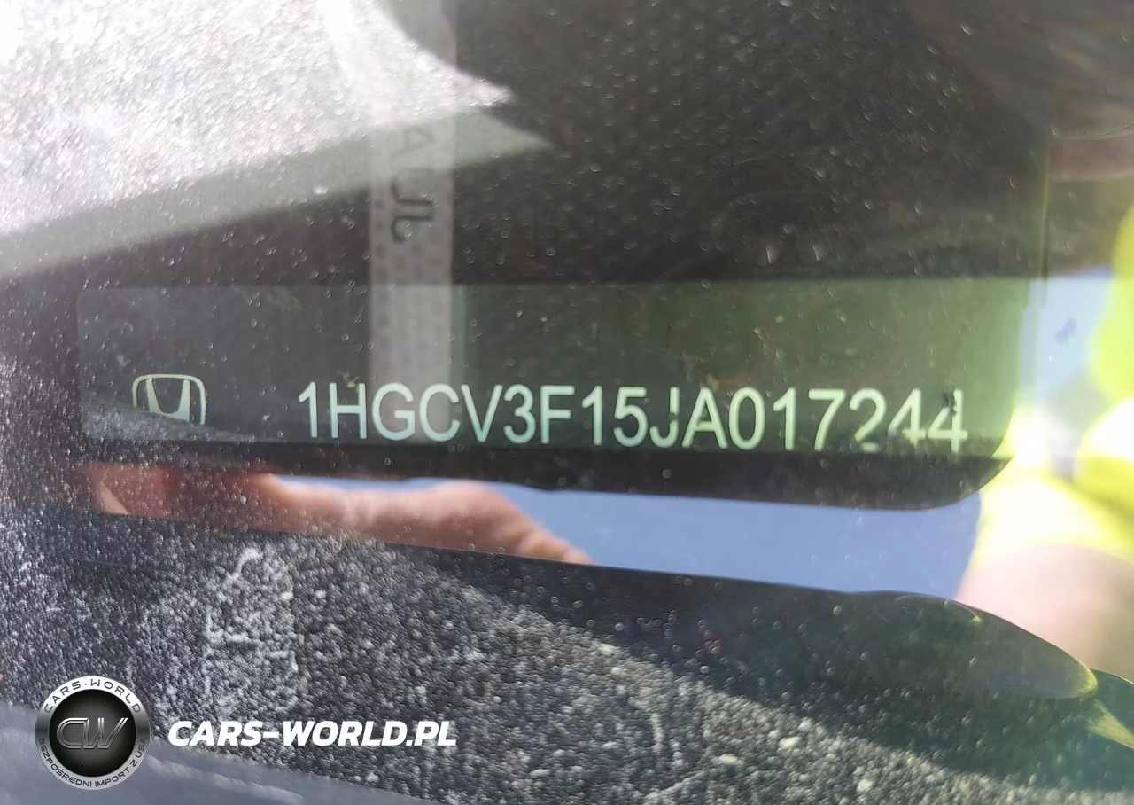 2018 Honda Accord Hybrid VIN:1HGCV3F15JA017244 - 18