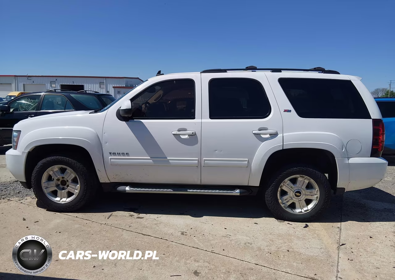 2012 Chevrolet Tahoe Lt VIN:1GNSKBE00CR255830 - 14