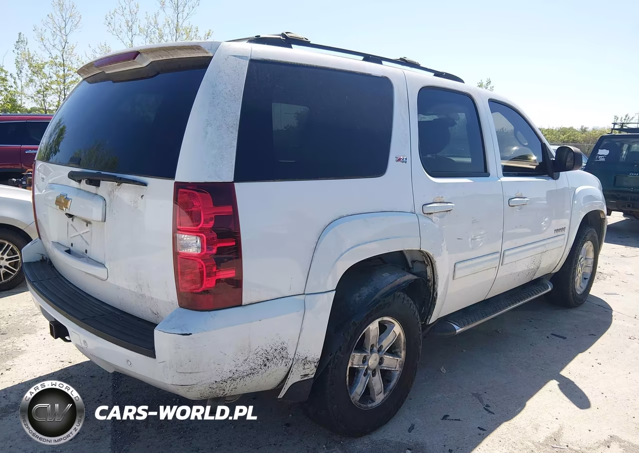 2012 Chevrolet Tahoe Lt VIN:1GNSKBE00CR255830 - 4