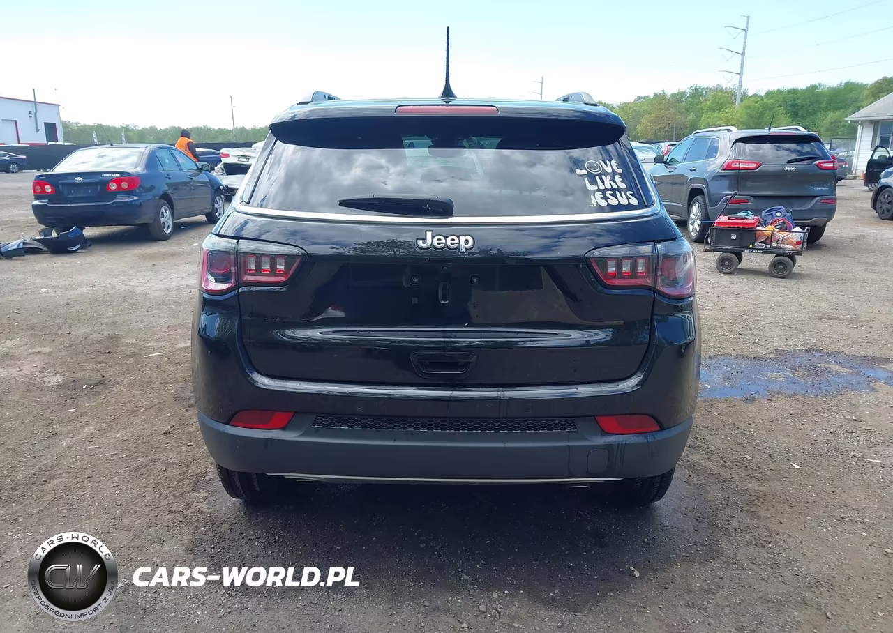 2023 Jeep Compass Limited 4X4 VIN:3C4NJDCNXPT556475 - 16