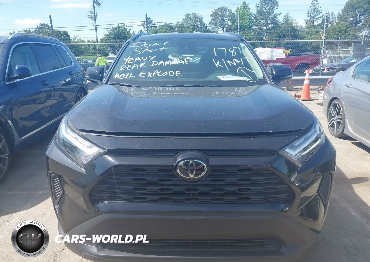 2025 Toyota Rav4 Hybrid Xle VIN:2T3RWRFV5SW281787 - 12
