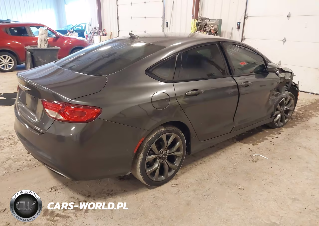2016 Chrysler 200 S VIN:1C3CCCBB6GN146005 - 4