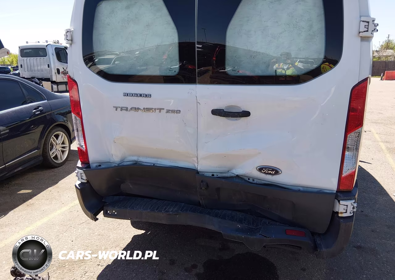 2015 Ford Transit-250 VIN:1FTNR1ZMXFKB15919 - 6