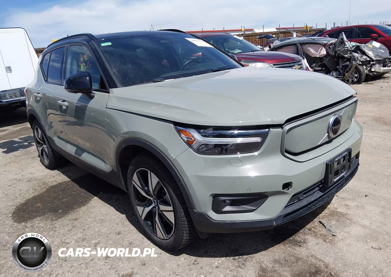 2021 Volvo Xc40 Recharge Pure Electric P8 – zdjęcie 1 z 16