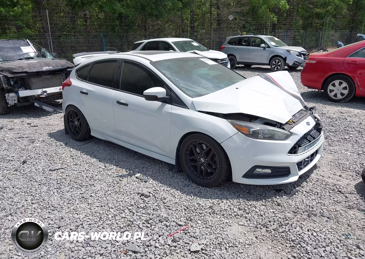 2016 Ford Focus St