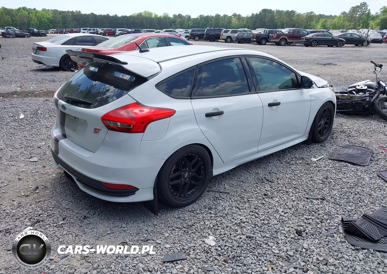 2016 Ford Focus St VIN:1FADP3L95GL328473 - 4