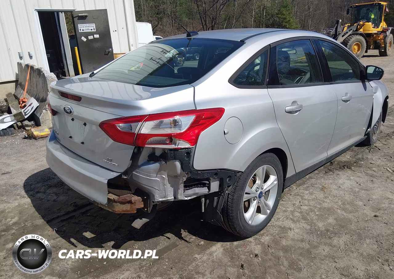 2014 Ford Focus Se VIN:1FADP3F21EL176980 - 6