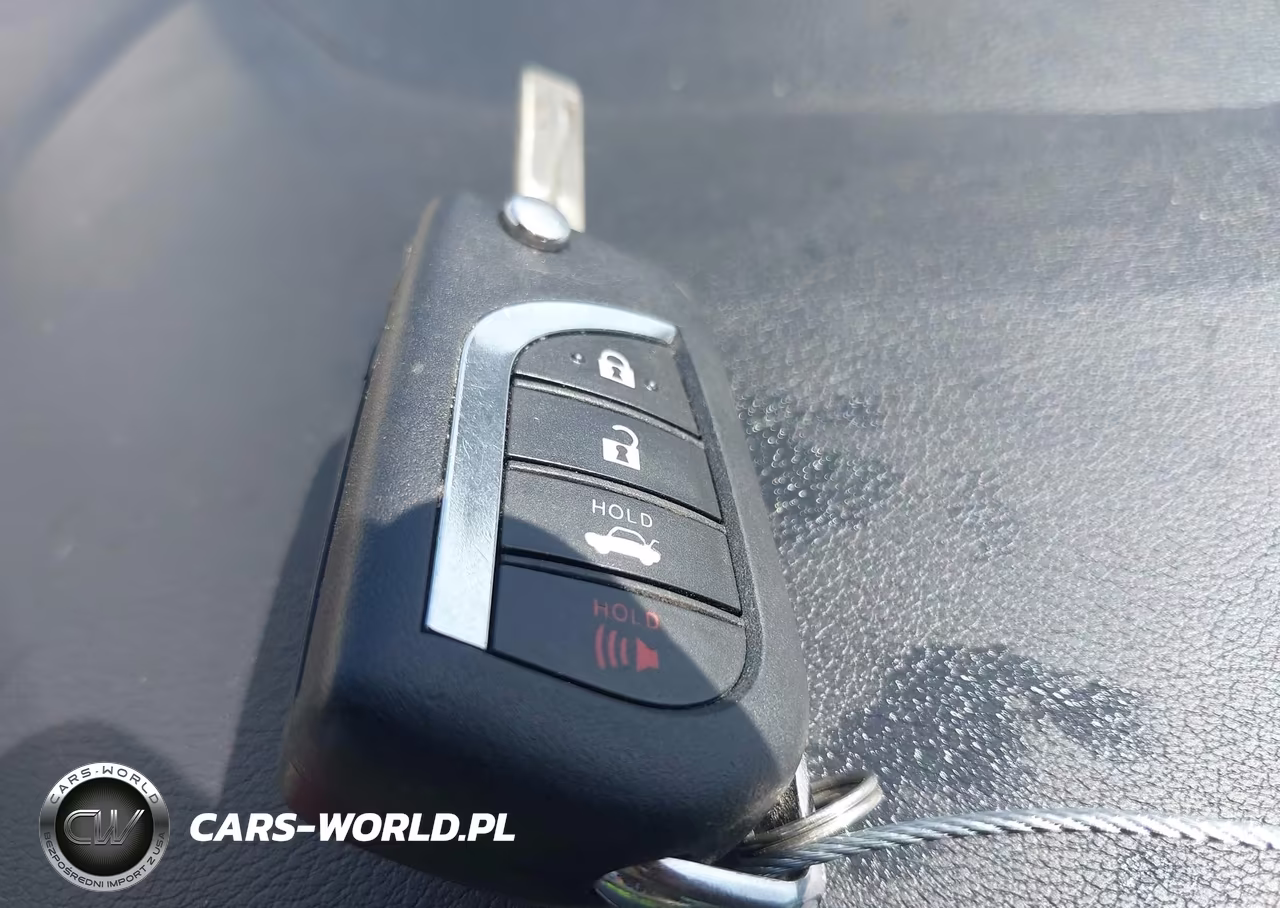 2024 Toyota Corolla Hybrid Le VIN:JTDBCMFE6R3041903 - 11