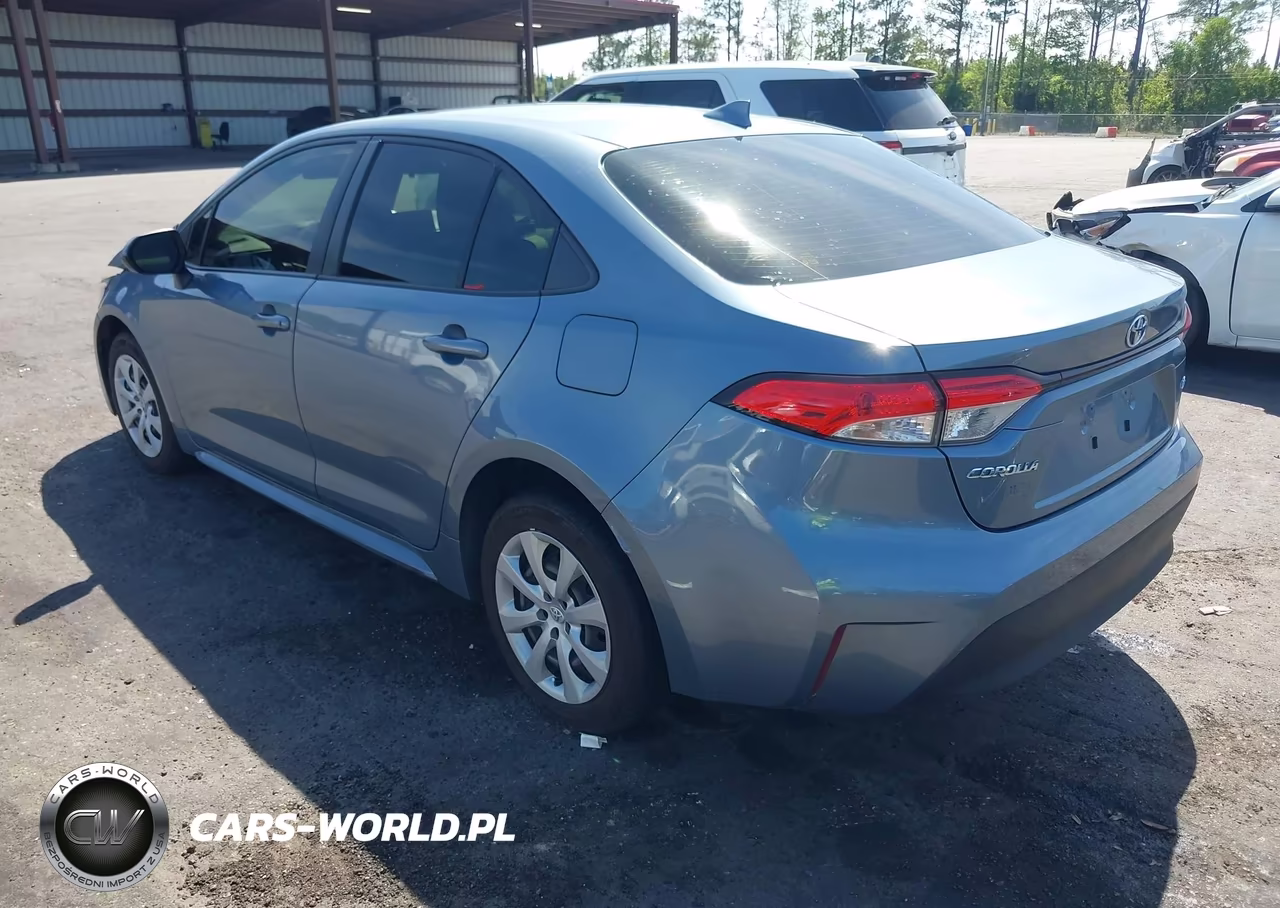 2024 Toyota Corolla Hybrid Le VIN:JTDBCMFE6R3041903 - 3
