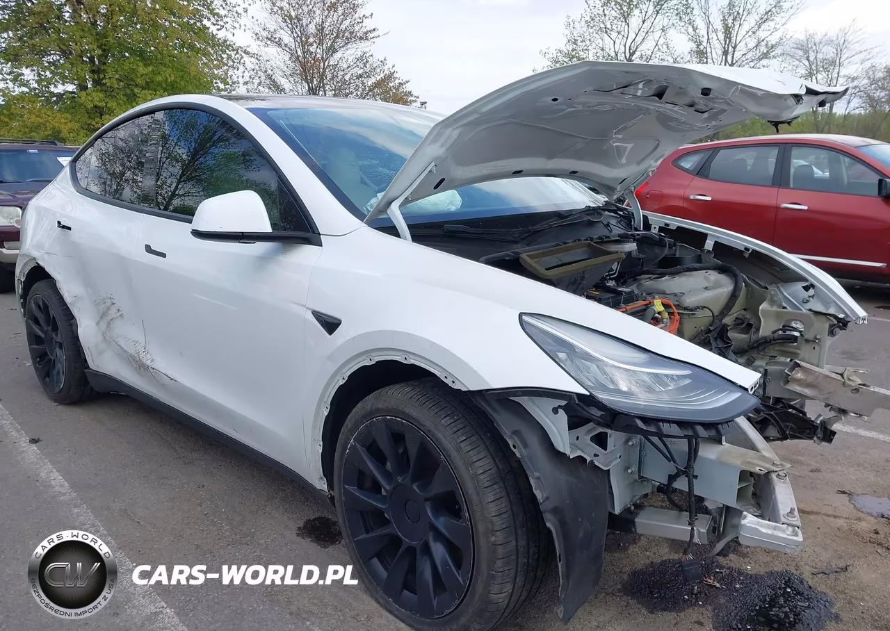 2021 Tesla Model Y Long Range Dual Motor All-Wheel Drive – zdjęcie 1 z 16