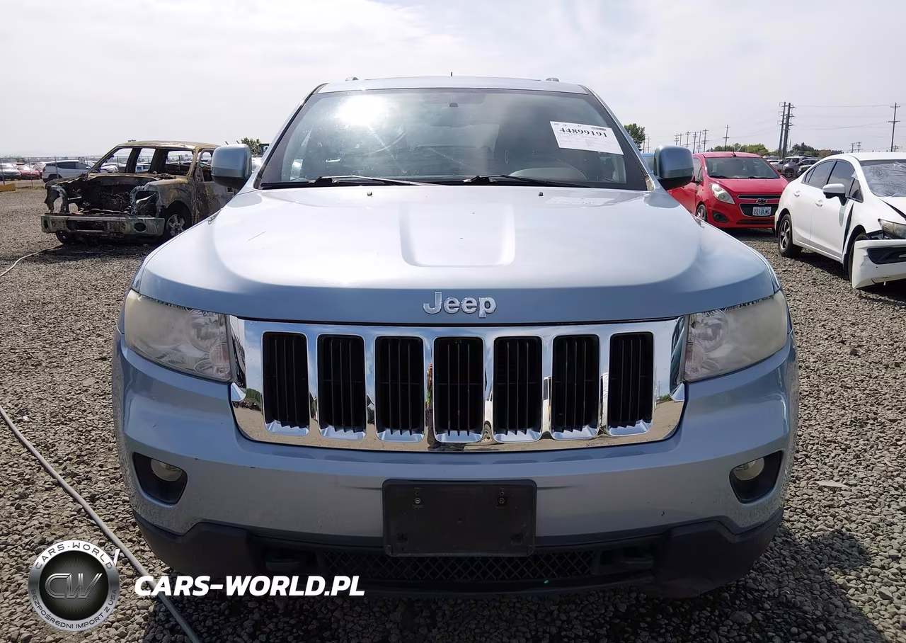 2012 Jeep Grand Cherokee Laredo VIN:1C4RJFAG3CC344458 - 12