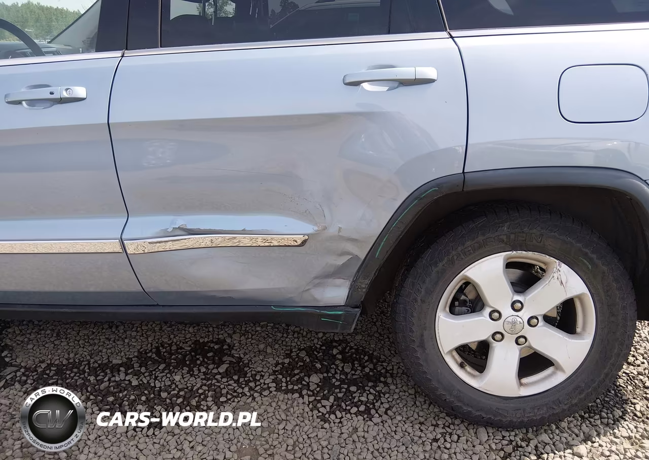 2012 Jeep Grand Cherokee Laredo VIN:1C4RJFAG3CC344458 - 6