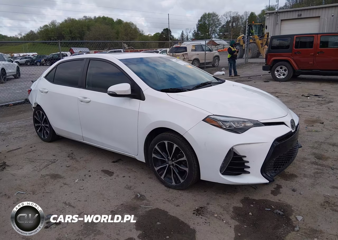 2018 Toyota Corolla Se – zdjęcie 1 z 17
