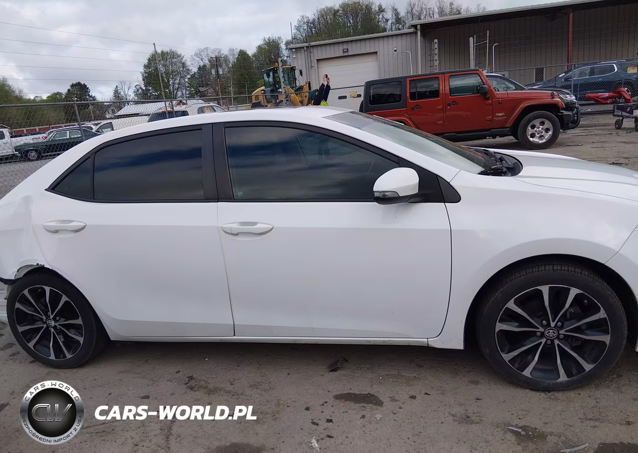 2018 Toyota Corolla Se VIN:2T1BURHE4JC973620 - 14