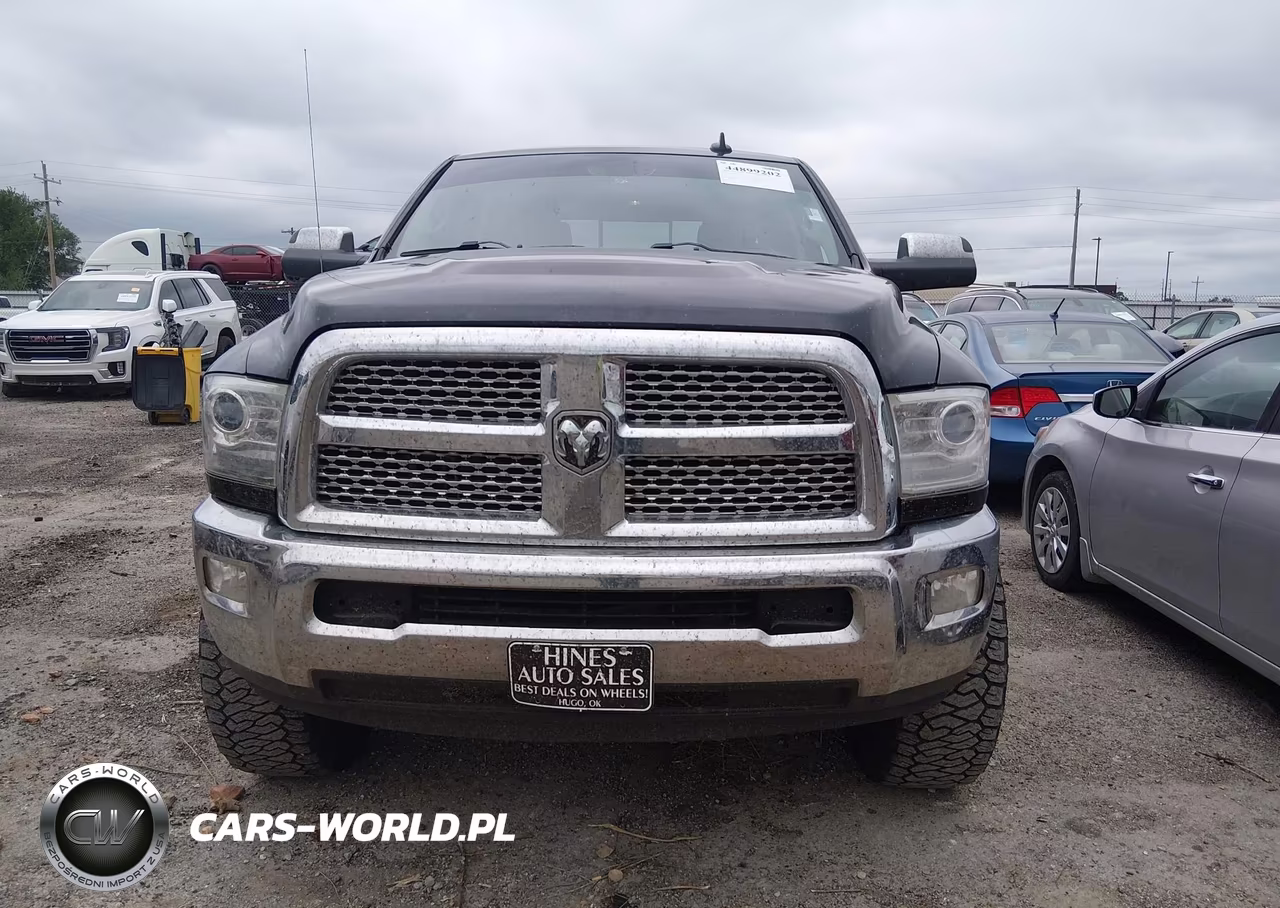 2014 Ram 2500 Laramie VIN:3C6UR5FJ4EG315513 - 13