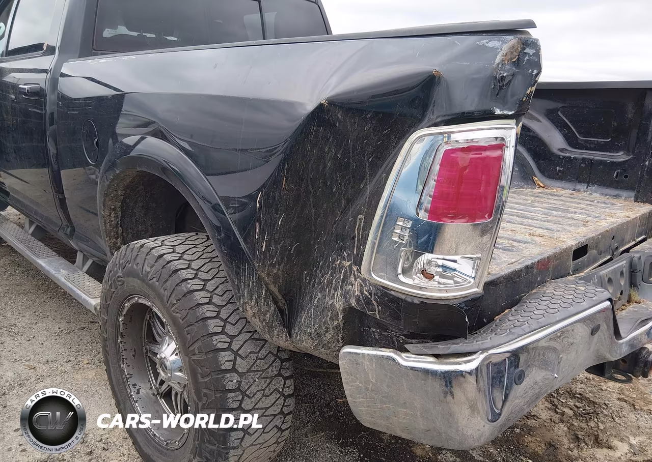 2014 Ram 2500 Laramie VIN:3C6UR5FJ4EG315513 - 6