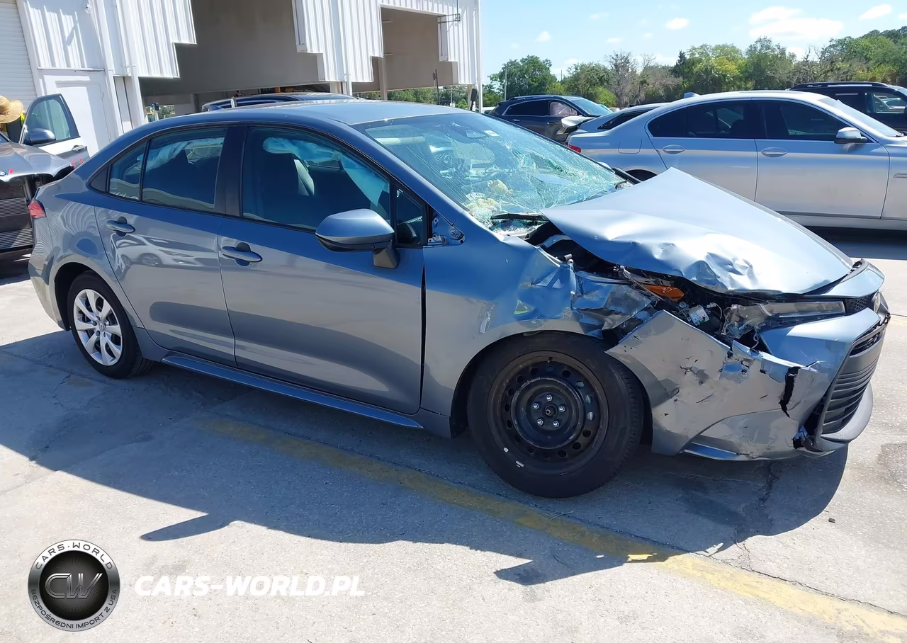 2024 Toyota Corolla Le – zdjęcie 1 z 17