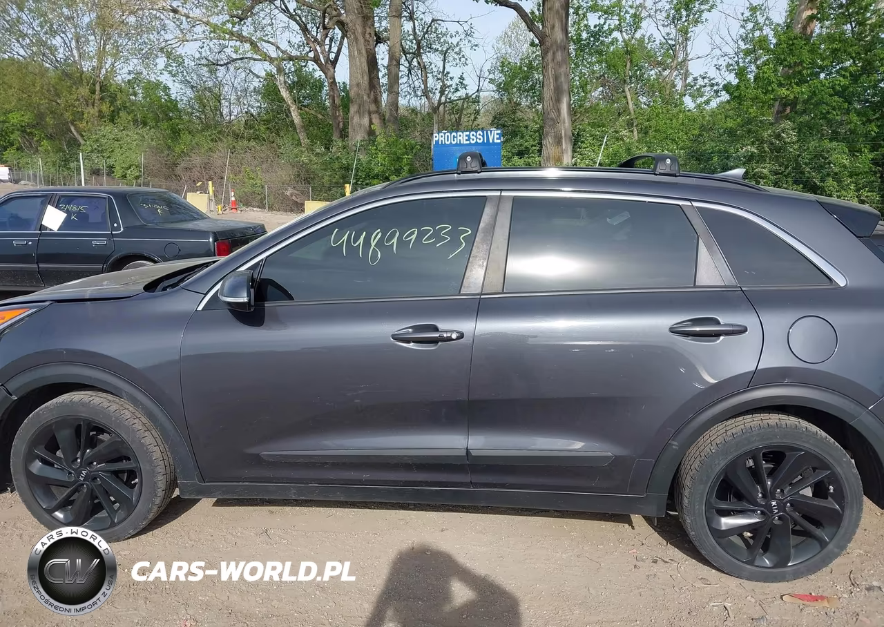 2018 Kia Niro Ex VIN:KNDCC3LCXJ5152822 - 14